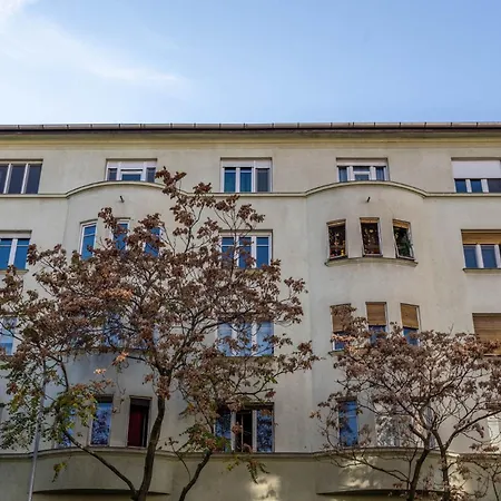 Buda Castle * بودابست